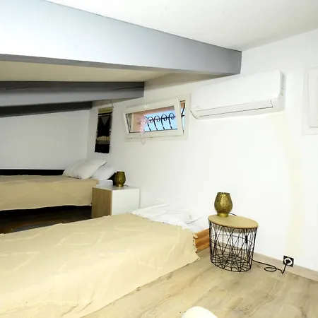 בית אירוח Les 2 Dauphins לה ברקרה