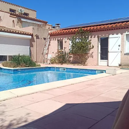 Les 2 Dauphins
